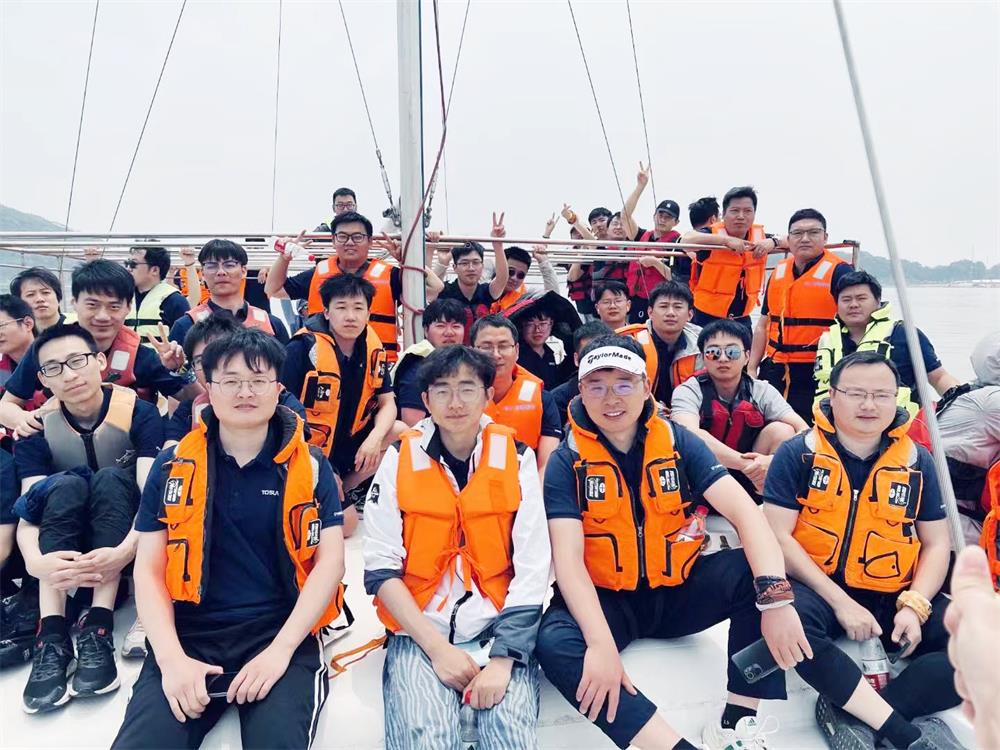 db旗舰团建帆船