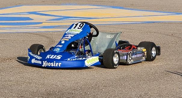 db旗舰智能赞助凯特林大学EV Kartz电动卡丁车队